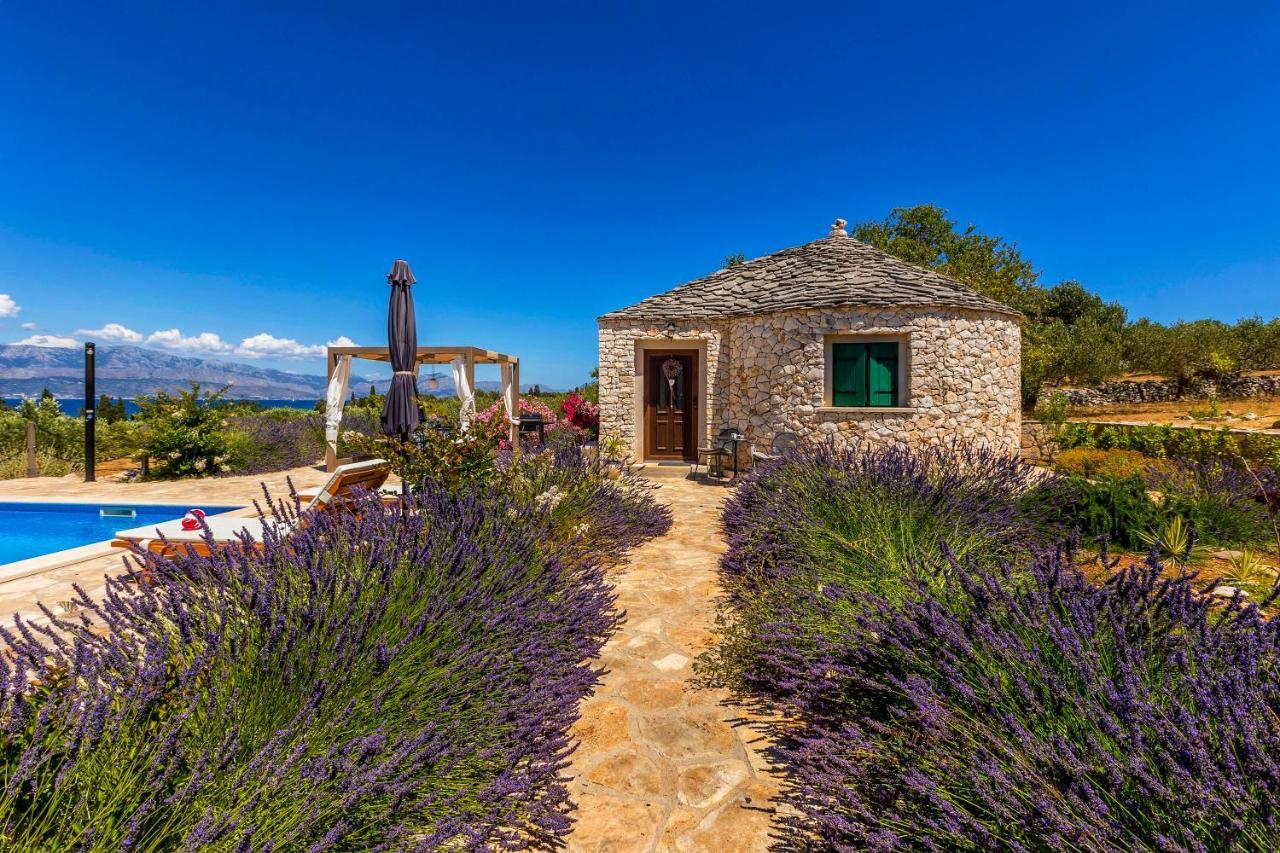 Magical Island Home Supetar Exterior photo
