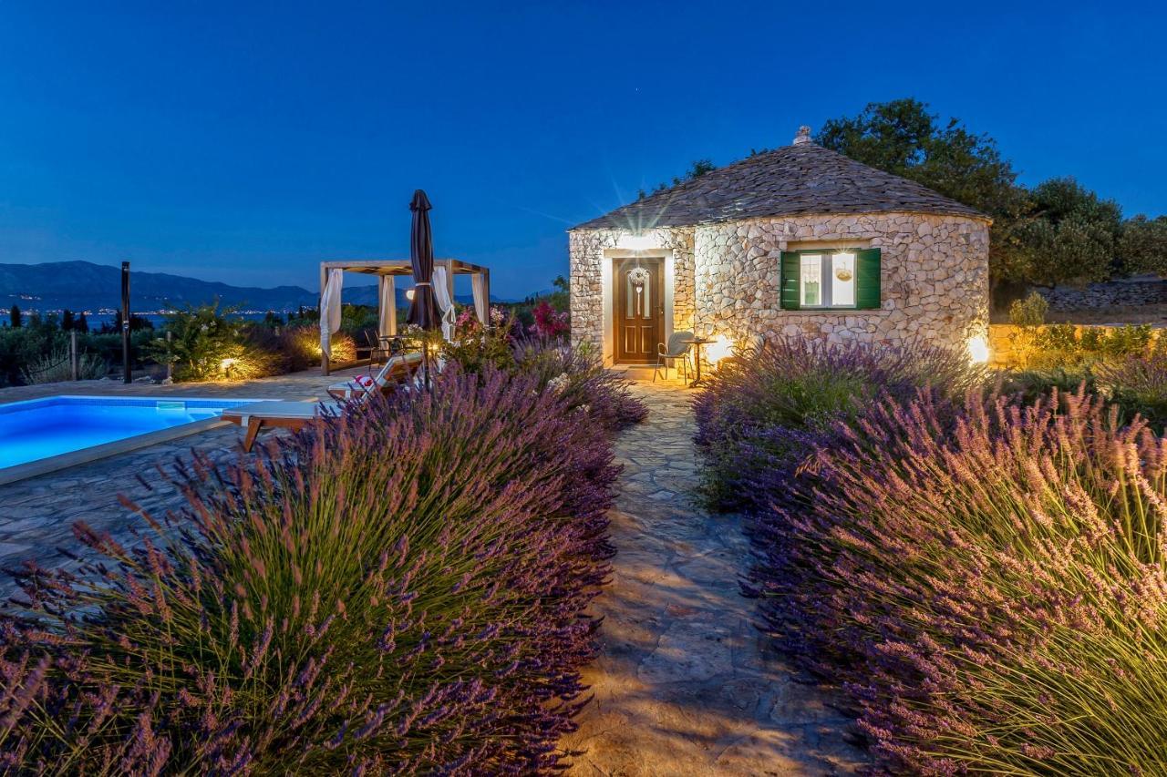 Magical Island Home Supetar Exterior photo